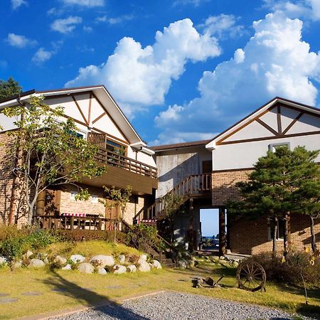 Casa Seorak Bed And Breakfast Sokcho Exterior photo